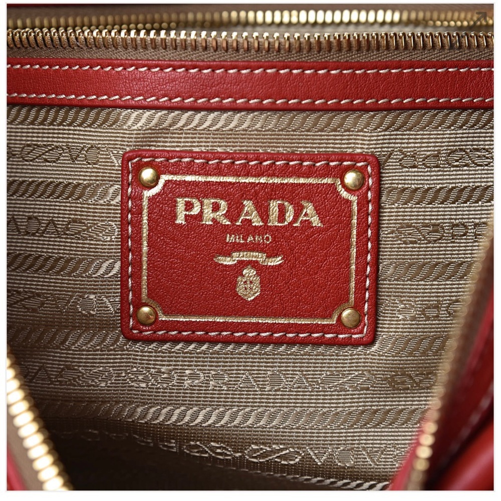 Authentic Prada - Picture 6 of 8